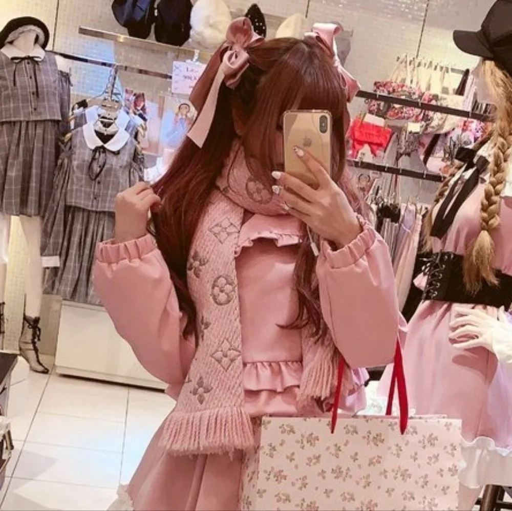 Louis Vuitton Ballet Pink Logomania Scarf Wool & Silk Metallic Thread - Picture 4 of 11